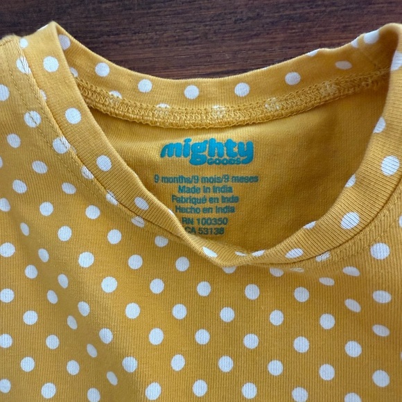 Baby Girl’s 6-12 Months, Three Piece Bundle, Heart Cardigan, Pants and Dress - Picture 6 of 7